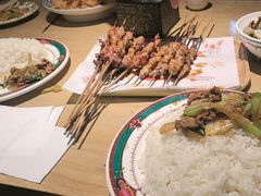 -巴依兄弟西域美食(机场店)