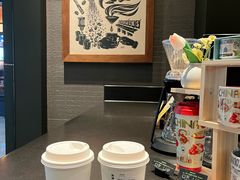-星巴克(杭州湖滨银泰E区店)
