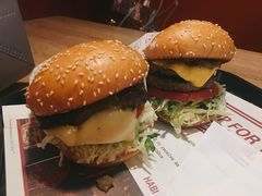 -The Habit Burger Grill 哈比特汉堡(复兴soho店)