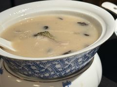 醋椒黄鱼羹-喜悦烤鸭·新京菜(王府井店)