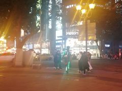 -八一好吃街·高品美食广场