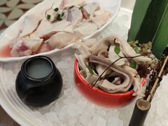 -洪氏嗨捞·广东猪肚鸡·椰子鸡火锅(西咸万象城店)