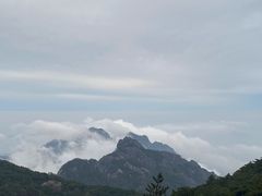 -黄山光明顶山庄