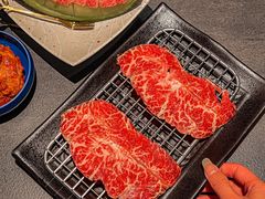 -铭牛烧肉·和牛海鲜自助(高新月牙湖店)