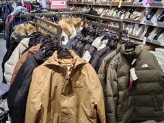 -唯品会(北京国瑞城店)