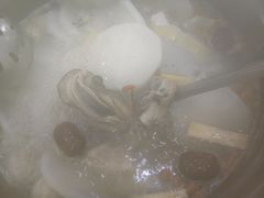 -濠轩阁特色生蚝火锅(水湾路店)