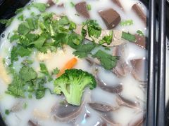 -鸭小妹鸭血粉丝(老门东店)