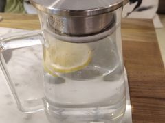 -尚尚仙·酸汤猪手·猪肚鸡火锅(华联万柳购物中心店)