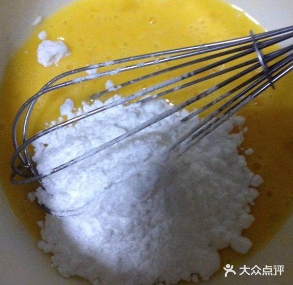 大热的榴莲千层蛋糕原来是这么做出来的