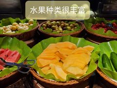 -领鲜活海鲜榴莲自助火锅(东门店)