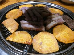 -唯成•韩国炭火烤肉 유성고기