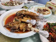 -马尔龙新疆饭店·清真(瑞景店)