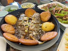 杂鱼贴饼子-华圆美食