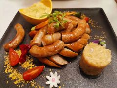 -芳华茶餐厅