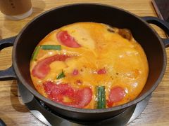 -呷哺呷哺(维多利万悦城店)