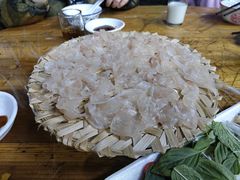 -官塘陈记鱼生·潮汕砂锅粥·牛肉火锅(潮枫路总店)