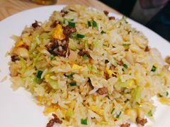 -滋味满屋美食坊(上海街店)