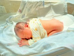 -菁幼月子会所(儿童医院店)