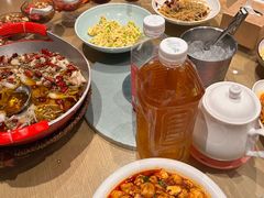 -渝信川菜 · 川味家常菜(财富购物中心店)
