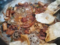 -三里屯土灶炖公鸡地锅鸡(江东店)