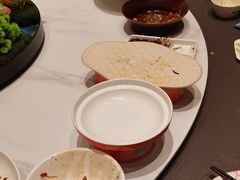 -阿瓦山寨·湘菜现炒·剁椒鱼头王(咸阳总店)