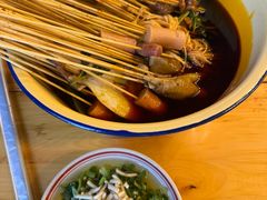 -拈签一笑黄牛肉辣卤串串