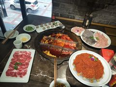 -红九格老火锅(三峡广场店)