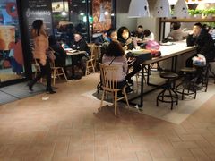 -肯德基(西影路店)