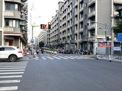 -紫峰大厦