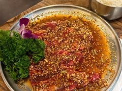 -明洞阿姨·韩式酱蟹烤肉·创意料理(三元桥店)