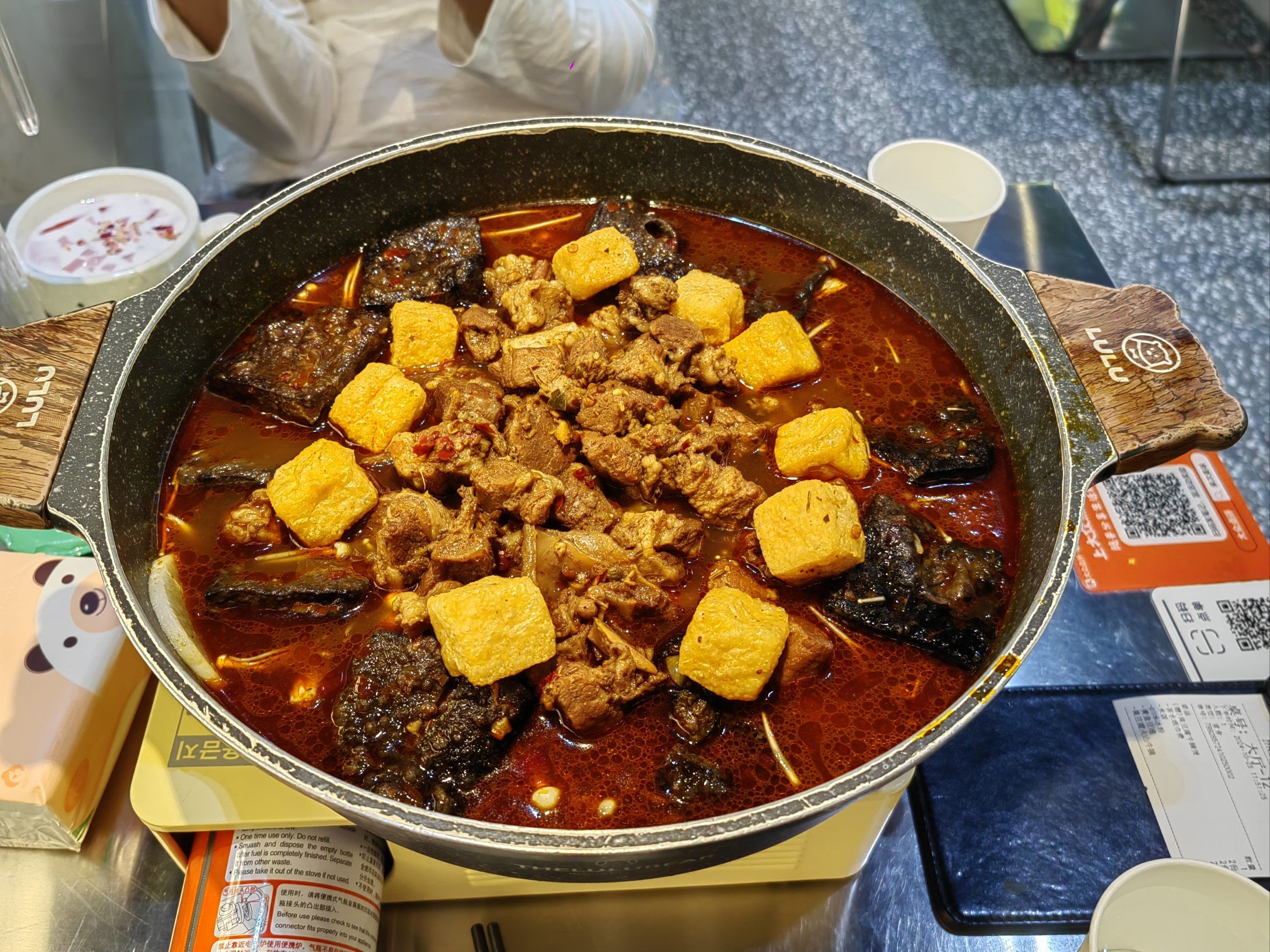 臭豆腐牛腩煲