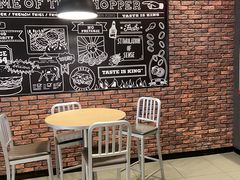 用餐区-汉堡王(大连柏威年餐厅店)