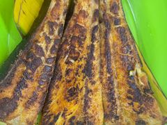 -明记烧鱼美味店