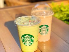 樱绽草莓茶拿铁-星巴克(福州三坊七巷店)