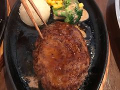 铃木肉饼-铃木食堂(帽儿胡同店)
