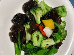 -大树餐厅(益田假日店)