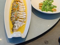 -香山湖渔家大院