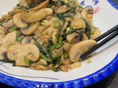 雪菜蘑菇里脊-卤鸭儿(小河路店)