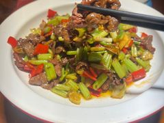 -魏铭鱼头捞饭(晋阳路店)