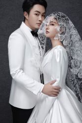 -喜爱高定婚纱摄影