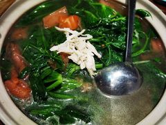 招牌鸡汤豌豆尖-眉州东坡·熊猫主题餐厅(枫蓝店)