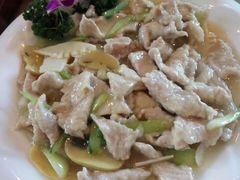 -牟传仁饭庄(星海店)