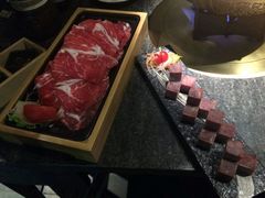 -湊湊火锅·茶憩(新中关购物中心店)