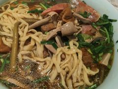 -镇南锅盖面馆(解放路店)