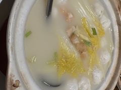 浓汤白菜墨鱼丸-荣兴酒家(徐家汇店)