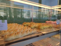 -奈雪的茶(优特汇店)