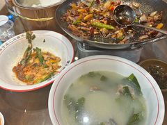 -富正毅三下锅(体育馆店)