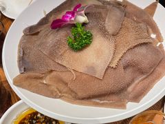 -佬土鹅肠火锅(解放路店)