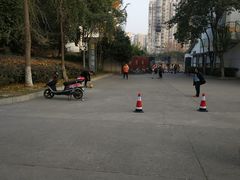 -金牛体育中心(金牛体育馆店)