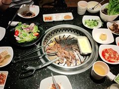 -木槿花韩式炭烤·熟成肉工坊(孙文东路店)